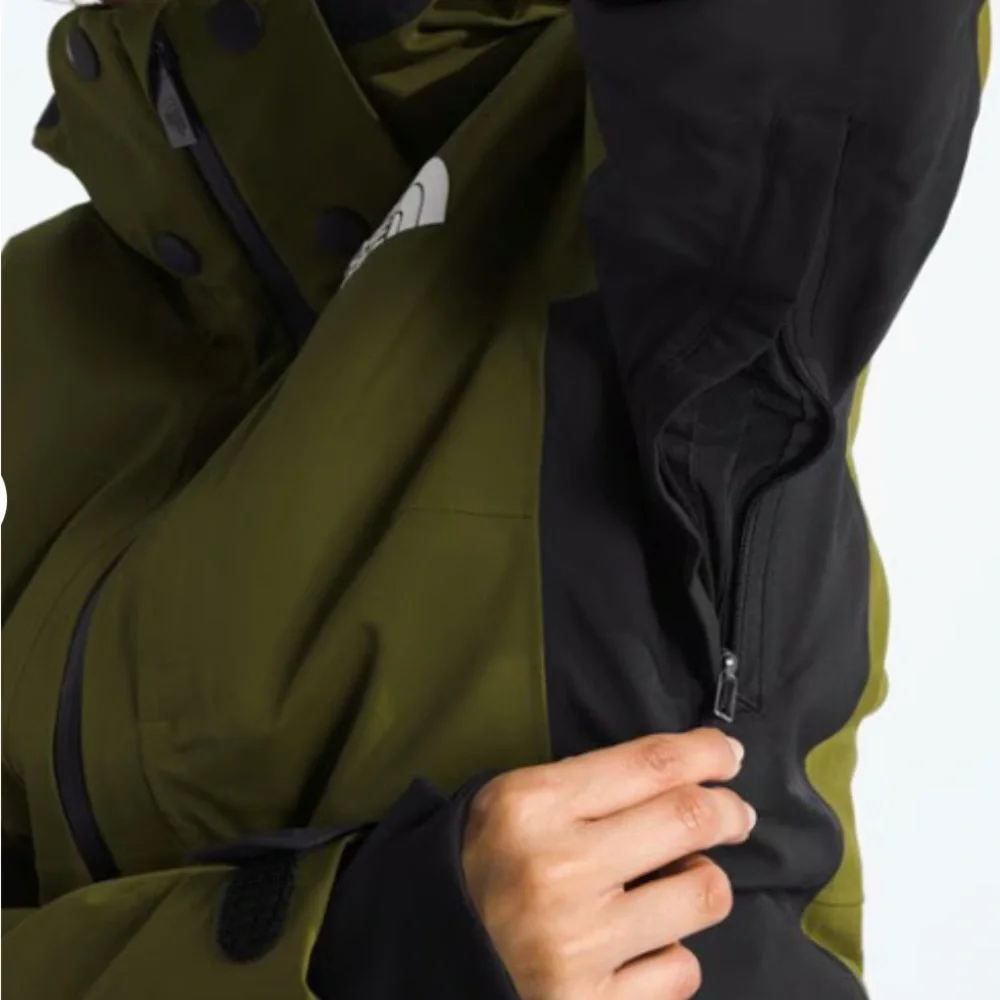The North Face
Lenado Insulated Jacket - Women's Medium - Picture 11 of 11